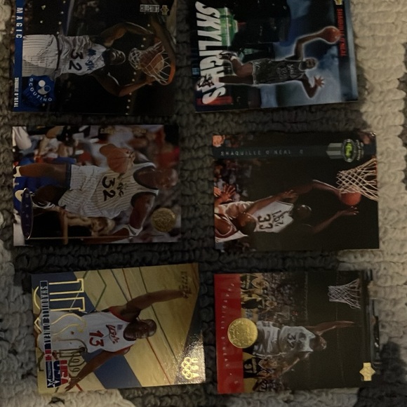 Topps Basketball/Baseball Cards - Picture 5 of 8